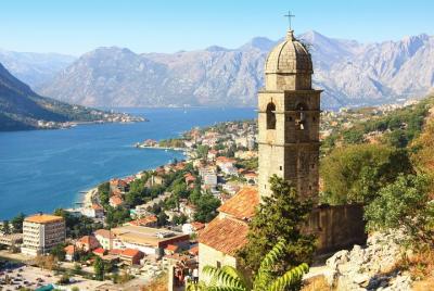 Montenegro: Excursión de un día a la bahía de Kotor desde Dubrovn