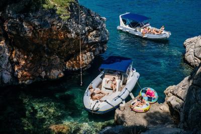 Experiencia en la cueva azul y la playa de Šunj