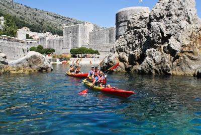 Aventura de esnórquel y kayak en el mar en Dubrovnik (diurno o al Aventura de esnórquel y kayak en el mar en Dubrovnik (diurno o al