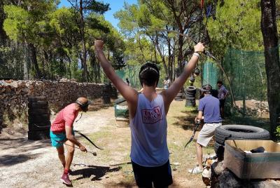 Juego de tiro con arco de batalla de 1 hora en Hvar Adventure Par Juego de tiro con arco de batalla de 1 hora en Hvar Adventure Par