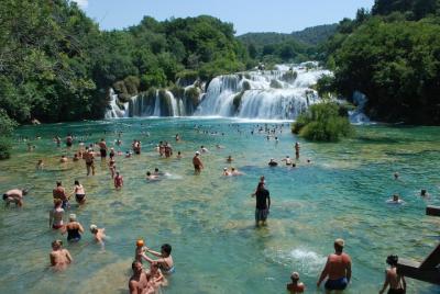 Excursión de un día a Krka Waterfalls desde Makarska Riviera