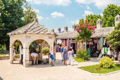 Excursión de un día a Mostar por la ciudad de Makarska Riviera Excursión de un día a Mostar por la ciudad de Makarska Riviera