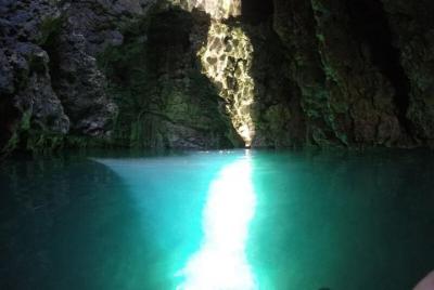 Seagull Rocks - Cabo Kamenjak - cuevas - cañones - tour en lancha