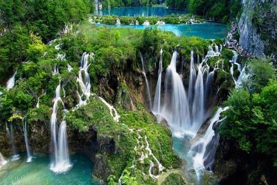 Visita guiada al Parque Nacional de los Lagos de Plitvice desde S Visita guiada al Parque Nacional de los Lagos de Plitvice desde S