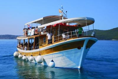 Excursión en barco a las cascadas de Krka y Šibenik desde Split c