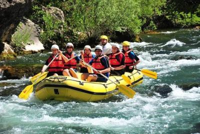 Rafting de medio día en el río Cetina