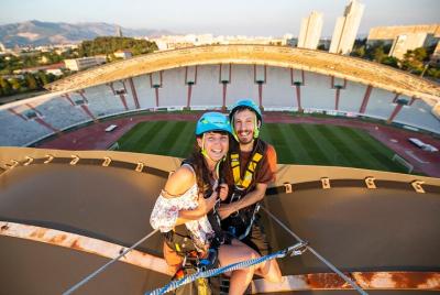 Experiencia de caída libre en la azotea del estadio Poljud para g Experiencia de caída libre en la azotea del estadio Poljud para g