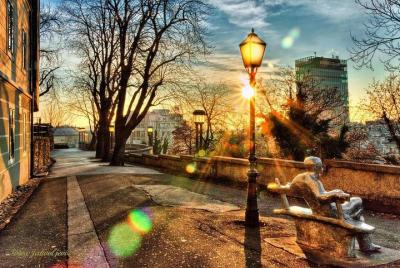 Tour privado a pie por Zagreb Tour privado a pie por Zagreb