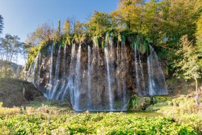 Excursión de un día a los lagos de Plitvice desde Zagreb Excursión de un día a los lagos de Plitvice desde Zagreb