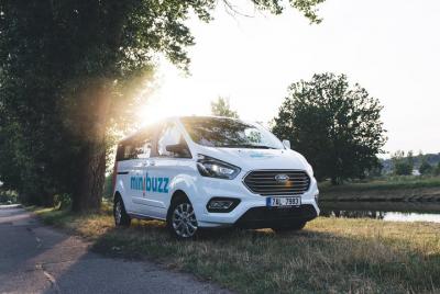 Traslado directo de puerta a puerta de Cesky Krumlov a Viena