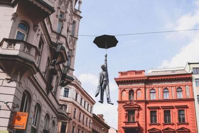 Descubre el arte y la cultura de Praga con un local