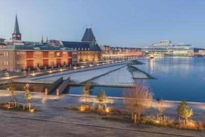 Traslado privado de Aarhus desde el centro de la ciudad de Aarhus al aeropuerto de Aarhus Traslado privado de Aarhus desde el centro de la ciudad de Aarhus al aeropuerto de Aarhus