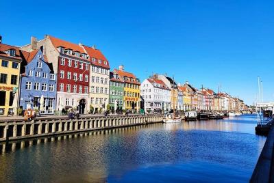 El arte del mitin de la ciudad del amor en Copenhague El arte del mitin de la ciudad del amor en Copenhague