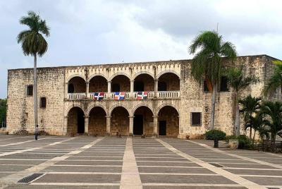 Santo Domingo y visita de la fábrica de ron. Santo Domingo y visita de la fábrica de ron.