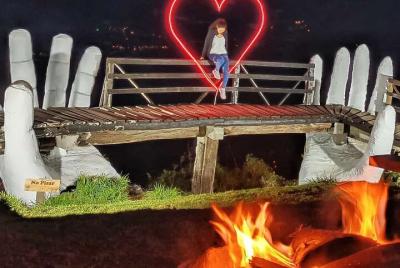 Las Manos de Dios - Tours al Mirador - en la Mañana y en la Noche