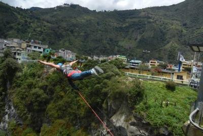 BUNGGE JUMPNG - SWING JUMPING - PUENTING - SATO DEL PEUNTE 100m. 