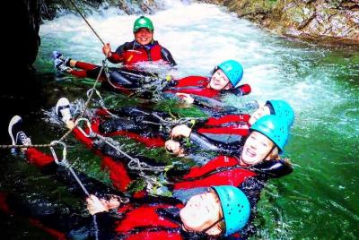 Barranquismo - Barranquismo Con La Cascada Mas Grande - 45 Metros