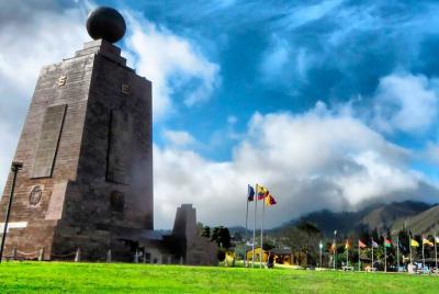 Excursión al medio del mundo