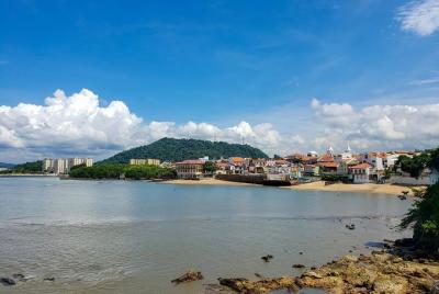 Recorrido a pie por el Casco Viejo y degustación de chocolate en 