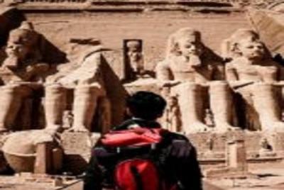 Desde Asuán: tour privado al templo de Abu Simbel en coche Desde Asuán: tour privado al templo de Abu Simbel en coche