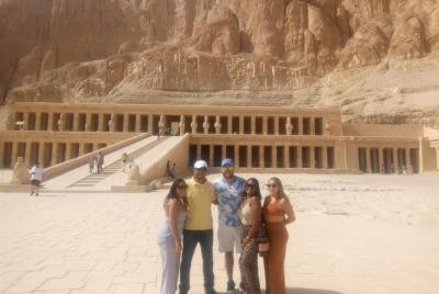 Crucero de 2 noches por Asuán y Luxor por el Nilo con excursiones Crucero de 2 noches por Asuán y Luxor por el Nilo con excursiones