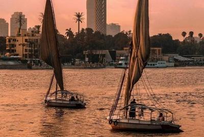 Crucero con cena privada en El Cairo con espectáculo de danzas tr Crucero con cena privada en El Cairo con espectáculo de danzas tr