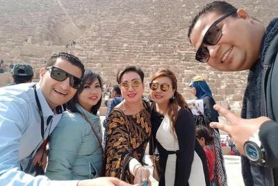 Las pirámides experimentan Giza