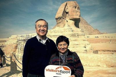 Tour de un día en las pirámides y el museo egipcio Tour de un día en las pirámides y el museo egipcio