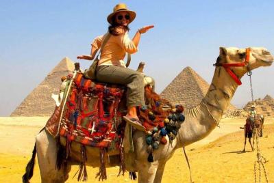 Tour de día completo desde El Cairo: pirámides de Giza, Esfinge, 