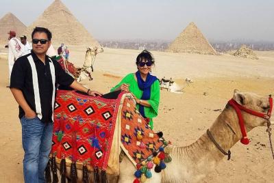 Tour privado: Pirámides de Giza, Esfinge, Museo Egipcio, Bazar Kh