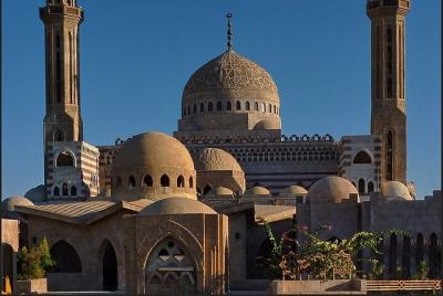 City Tour Mezquita Al Mustafa, Catedral Celestial y Mercado Viejo City Tour Mezquita Al Mustafa, Catedral Celestial y Mercado Viejo