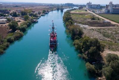 Crucero por el río Manavgat con el Gran Bazar y almuerzo desde el Crucero por el río Manavgat con el Gran Bazar y almuerzo desde el