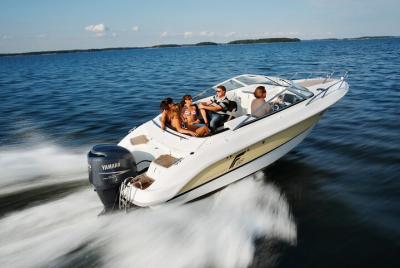 Paseo en barco de 2 horas en el archipiélago de Helsinki con Hels