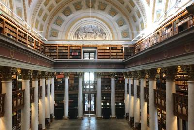 Paseo histórico por Helsinki con un local