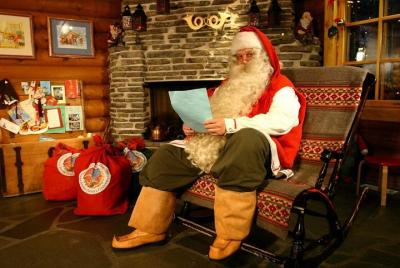 Viaje privado de día completo a la aldea de Santa Claus desde Levi Viaje privado de día completo a la aldea de Santa Claus desde Levi