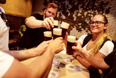 Visita a la cervecería Düsseldorf (incluye 4 Altbier) Visita a la cervecería Düsseldorf (incluye 4 Altbier)