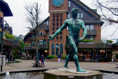 Paseo de descubrimiento en Kaiserswerth de Düsseldorf: una mezcla de pasado y presente Paseo de descubrimiento en Kaiserswerth de Düsseldorf: una mezcla de pasado y presente