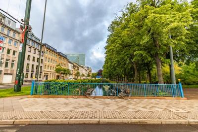 Los lugares de Instagram de Dusseldorf con un local Los lugares de Instagram de Dusseldorf con un local