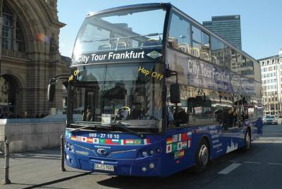 Excursión en autobús con paradas libres por Frankfurt Excursión en autobús con paradas libres por Frankfurt