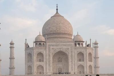 TAJ MAHAL TOUR (1 noches / 2 días) TAJ MAHAL TOUR (1 noches / 2 días)