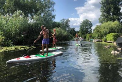 Stand Up Paddling Tour en el Canal Karl Heine Stand Up Paddling Tour en el Canal Karl Heine