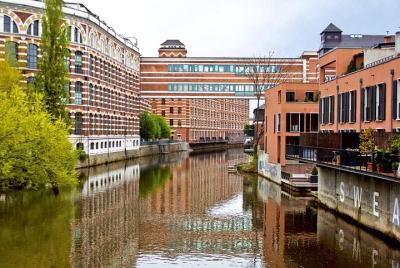 Búsqueda del tesoro a través de la cadera oeste de Leipzig (Lindenau y Plagwitz) Búsqueda del tesoro a través de la cadera oeste de Leipzig (Lindenau y Plagwitz)