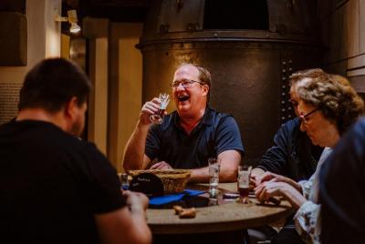 Visita turística nocturna con cerveza y gastronomía bávaras en Mú