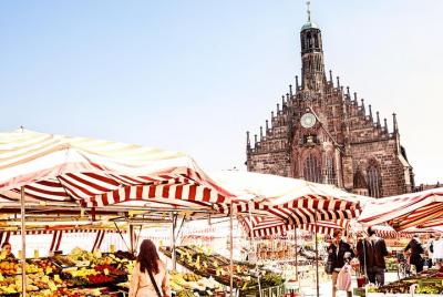 Recorrido a pie culinario de Nuremberg desde Bratwurst a pan de j