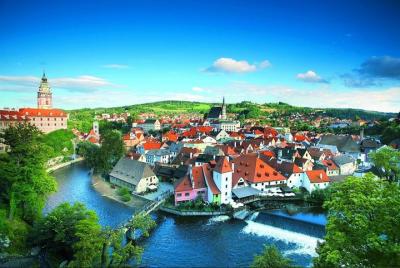 Traslado privado de ida desde Passau a Cesky Krumlov Traslado privado de ida desde Passau a Cesky Krumlov