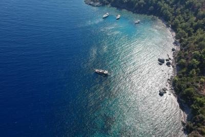 Traslado privado del aeropuerto: Bodrum al aeropuerto internacion