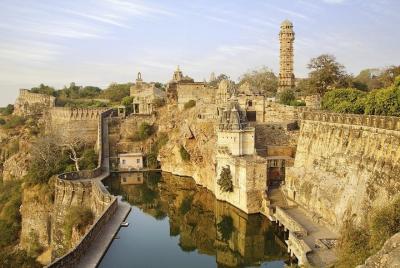 Entradas electrónicas sin colas al fuerte de Chittorgarh con guía Entradas electrónicas sin colas al fuerte de Chittorgarh con guía