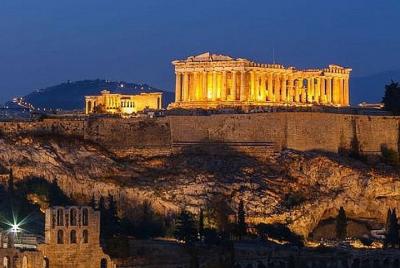 Tour panorámico de Atenas y taberna de noche // Excursión en tier