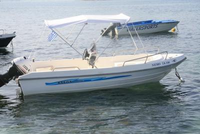Alquiler de lanchas Nemo 30hp