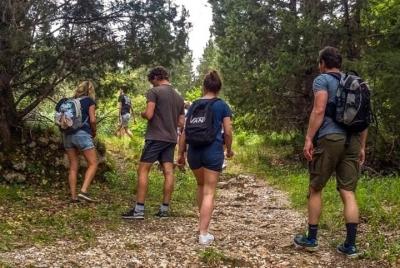Caminata fácil y picnic de productos tradicionales en el hermoso 